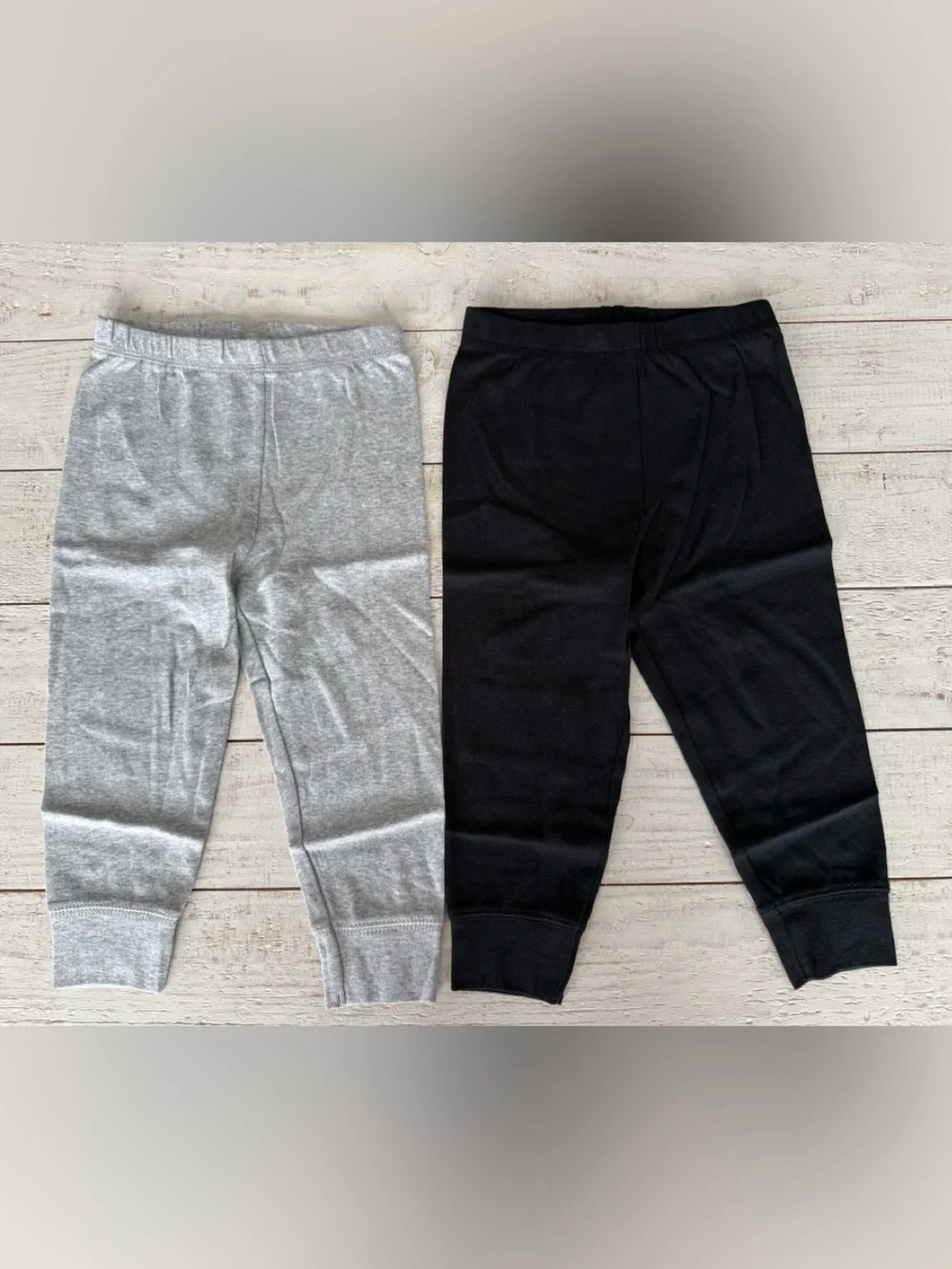 Simple Joy by Carters 5 piece set.
